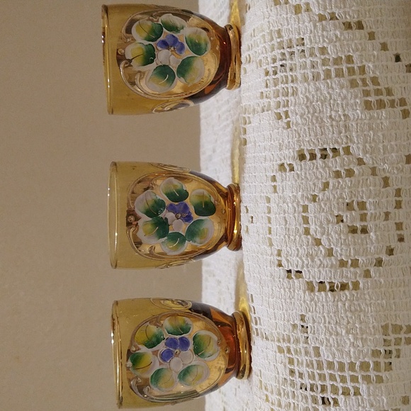 Vintage Murano Set of 5 Shot Glasses 24K Gold Trim - Picture 3 of 3